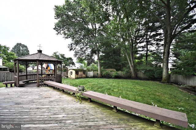 817 STARK CIR, Yardley, PA 19067