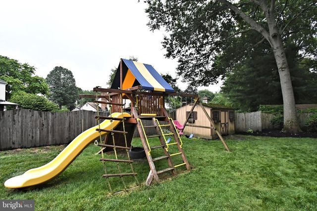 817 STARK CIR, Yardley, PA 19067