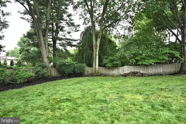 817 STARK CIR, Yardley, PA 19067