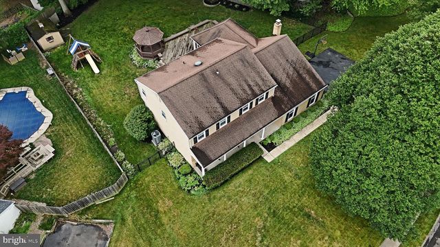 817 STARK CIR, Yardley, PA 19067