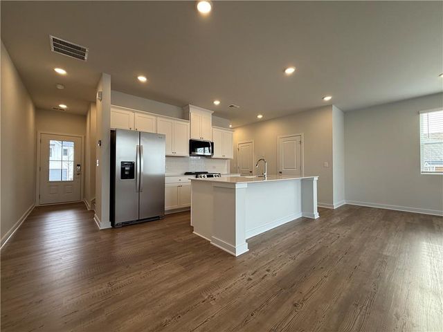 7253 Mulberry Trace Lane, Flowery Branch, GA 30542