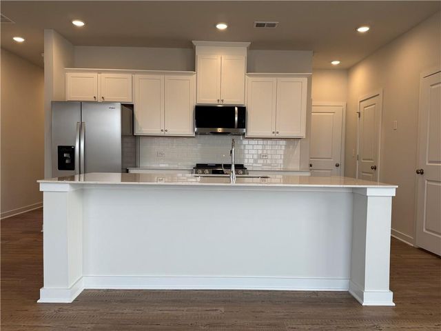 7253 Mulberry Trace Lane, Flowery Branch, GA 30542