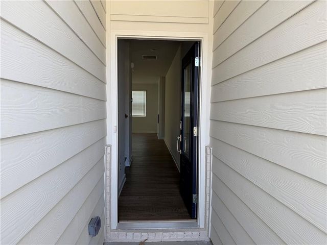 7253 Mulberry Trace Lane, Flowery Branch, GA 30542