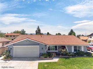 42299 Buenos Aires, Hemet, CA 92544