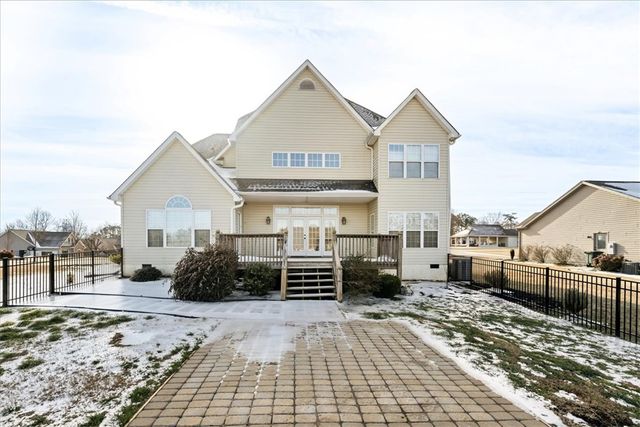 609 Providence Point Drive, Seneca, SC 29678