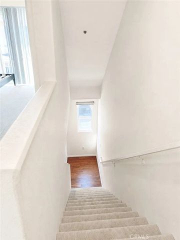 5220 Premiere Hills Circle 228, Woodland Hills, CA 91364