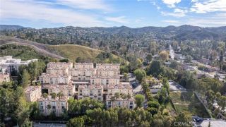 5220 Premiere Hills Circle 228, Woodland Hills, CA 91364