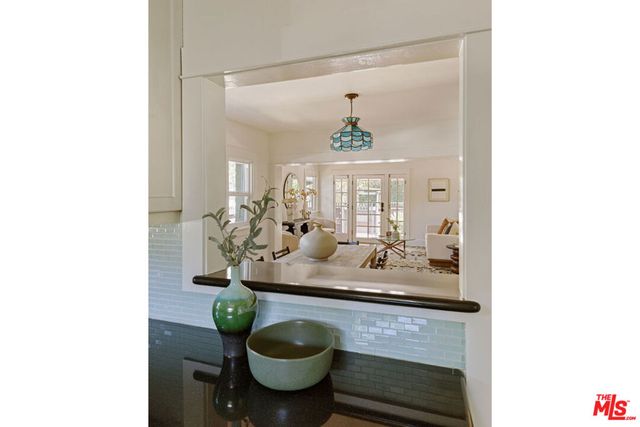 1149 Manzanita Street, Los Angeles, CA 90029