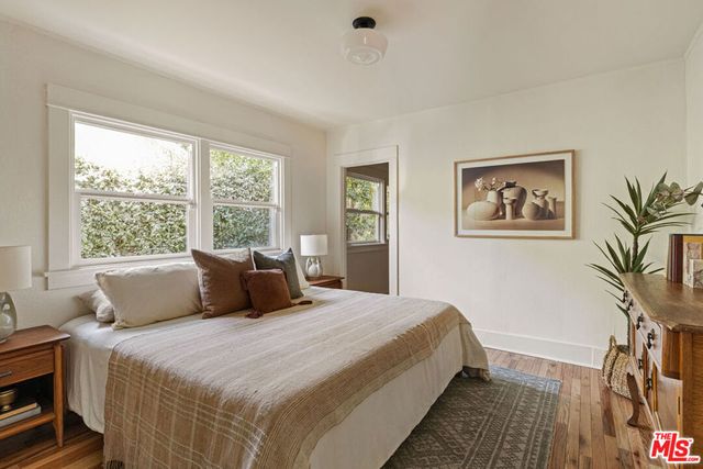 1149 Manzanita Street, Los Angeles, CA 90029