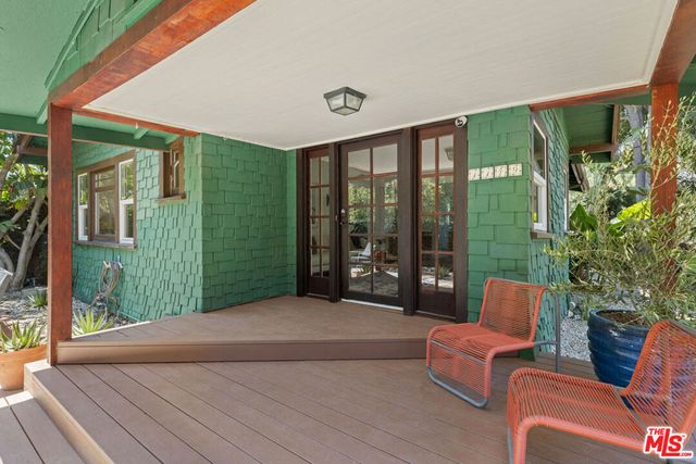 1149 Manzanita Street, Los Angeles, CA 90029