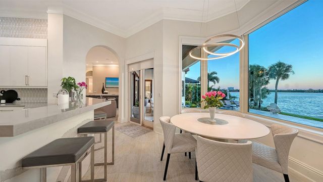 344 W ROYAL FLAMINGO DRIVE, Sarasota, FL 34236