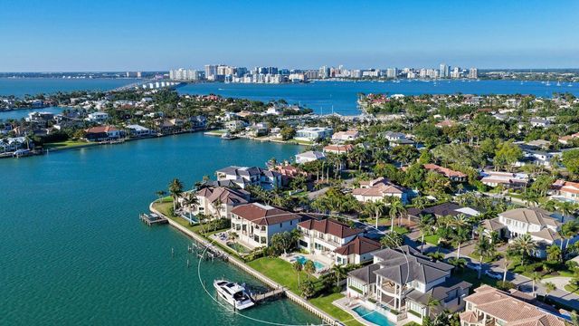 344 W ROYAL FLAMINGO DRIVE, Sarasota, FL 34236