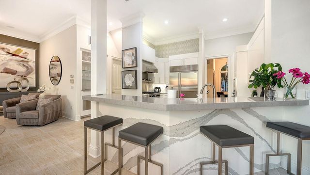 344 W ROYAL FLAMINGO DRIVE, Sarasota, FL 34236