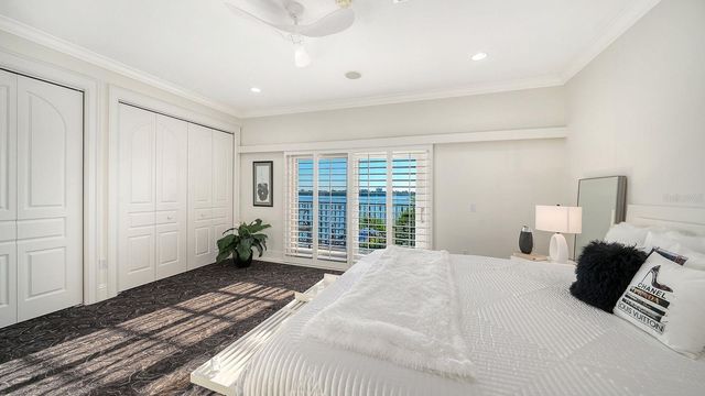344 W ROYAL FLAMINGO DRIVE, Sarasota, FL 34236