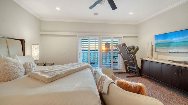 344 W ROYAL FLAMINGO DRIVE, Sarasota, FL 34236