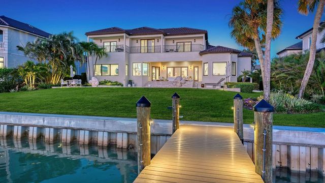 344 W ROYAL FLAMINGO DRIVE, Sarasota, FL 34236