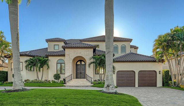 344 W ROYAL FLAMINGO DRIVE, Sarasota, FL 34236