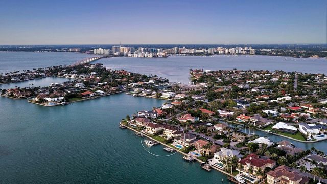 344 W ROYAL FLAMINGO DRIVE, Sarasota, FL 34236