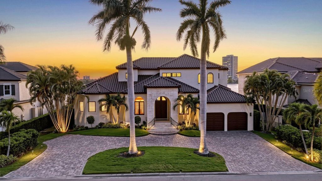 344 W ROYAL FLAMINGO DRIVE, Sarasota, FL 34236