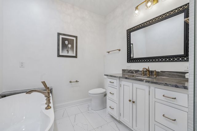 140 Hudson Ln, Lafayette, TN 37083