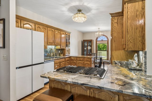140 Hudson Ln, Lafayette, TN 37083