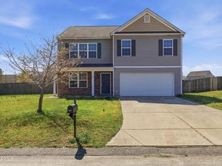 687 Botanical Court, Bunnlevel, NC 28323