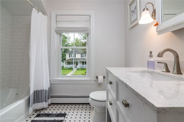 475 Woodruff Avenue, South Kingstown, RI 02879