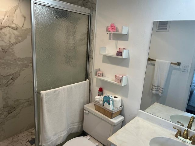 6301 N University Drive 204, Tamarac, FL 33321