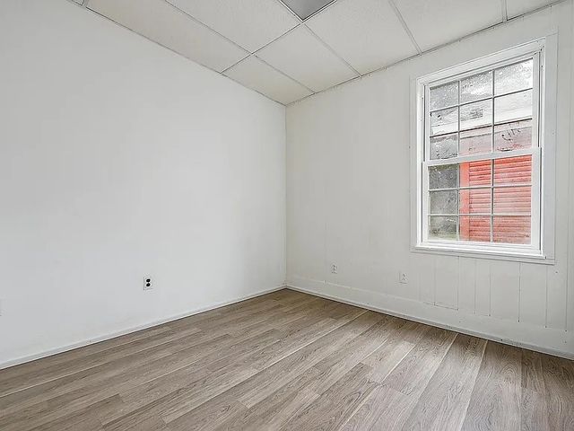 505 35th St, Beaver Falls, PA 15010
