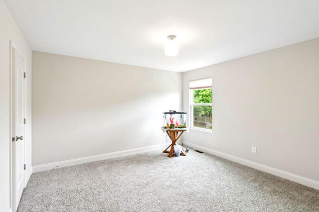 3135 Chipping Camden, Latonia, KY 41015