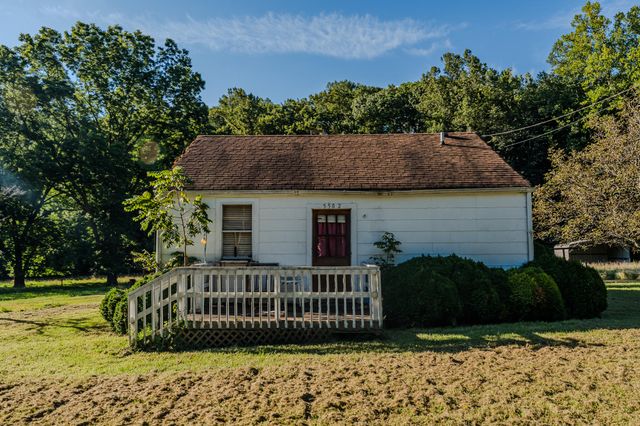 5502 Ridgelea RD, Roanoke, VA 24018