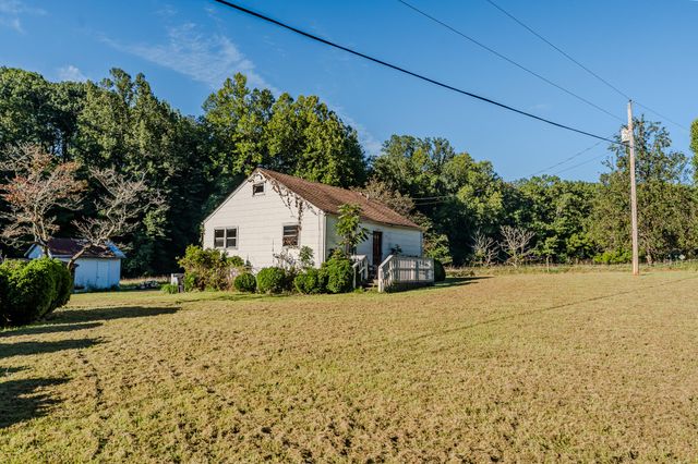5502 Ridgelea RD, Roanoke, VA 24018