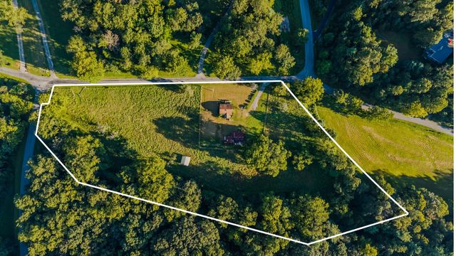 5502 Ridgelea RD, Roanoke, VA 24018