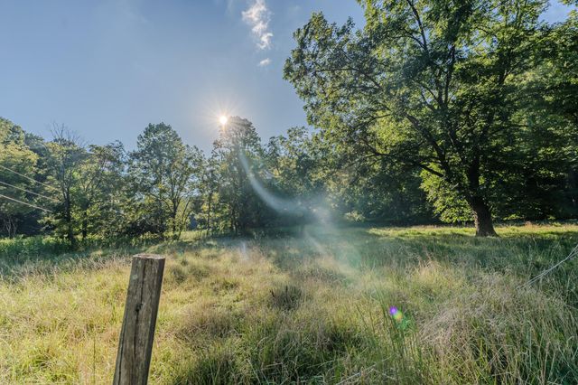 5502 Ridgelea RD, Roanoke, VA 24018