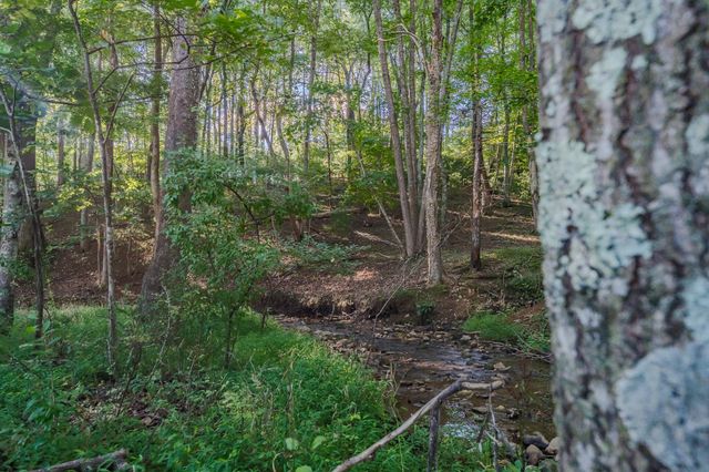 5502 Ridgelea RD, Roanoke, VA 24018