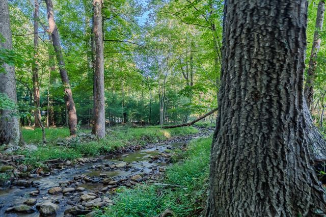 5502 Ridgelea RD, Roanoke, VA 24018