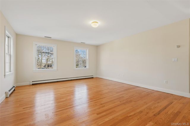 243 Knollwood Avenue, Mamaroneck, NY 10543
