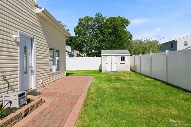327 Broadway, Port Jefferson Station, NY 11776