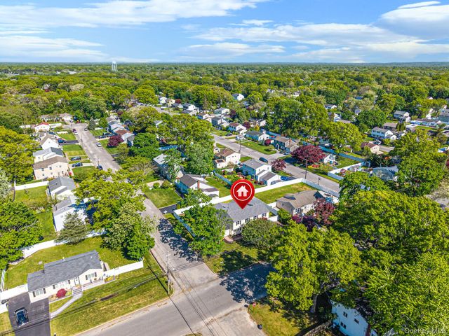 327 Broadway, Port Jefferson Station, NY 11776