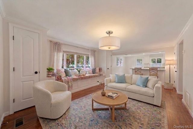 327 Broadway, Port Jefferson Station, NY 11776