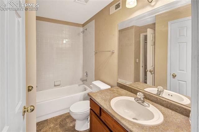 4839 Rusty Nail Point 101, Colorado Springs, CO 80916