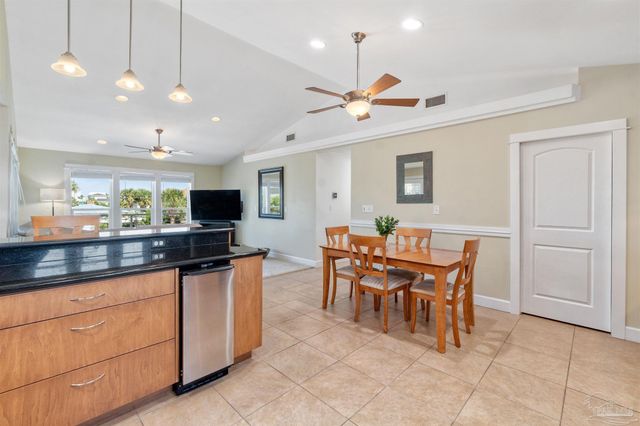 808 Via Deluna Dr, Pensacola Beach, FL 32561