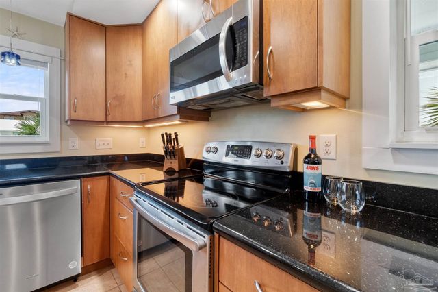 808 Via Deluna Dr, Pensacola Beach, FL 32561