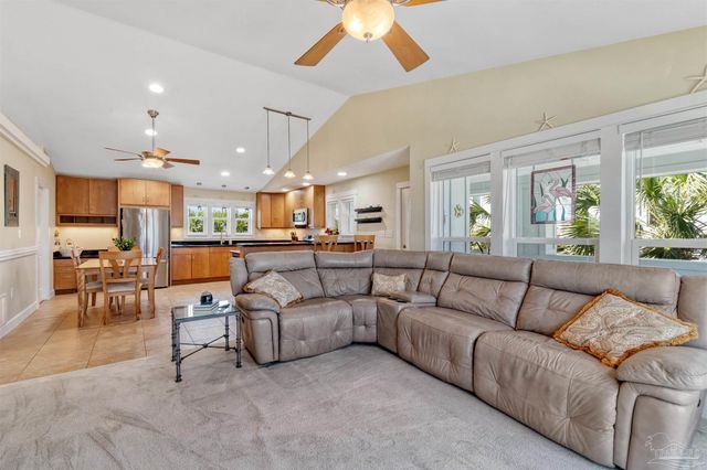 808 Via Deluna Dr, Pensacola Beach, FL 32561