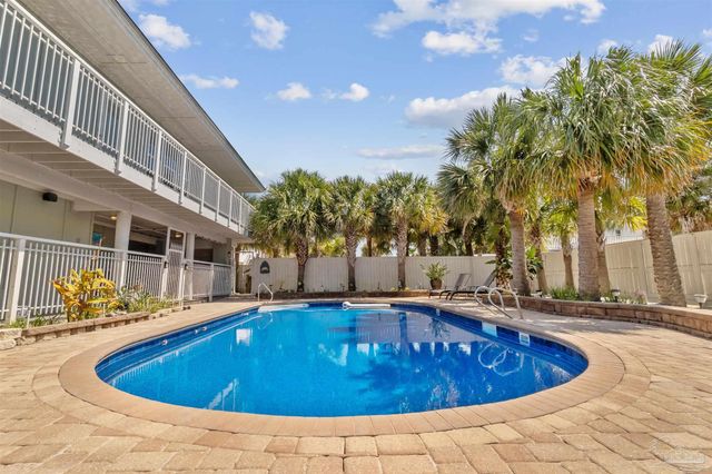 808 Via Deluna Dr, Pensacola Beach, FL 32561