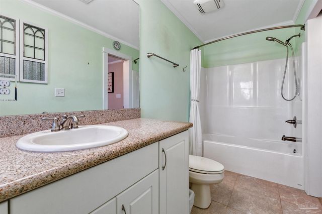 808 Via Deluna Dr, Pensacola Beach, FL 32561