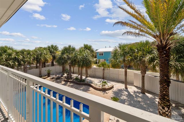 808 Via Deluna Dr, Pensacola Beach, FL 32561