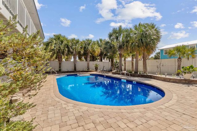 808 Via Deluna Dr, Pensacola Beach, FL 32561