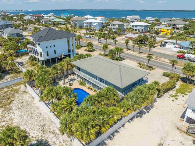 808 Via Deluna Dr, Pensacola Beach, FL 32561
