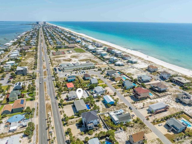 808 Via Deluna Dr, Pensacola Beach, FL 32561